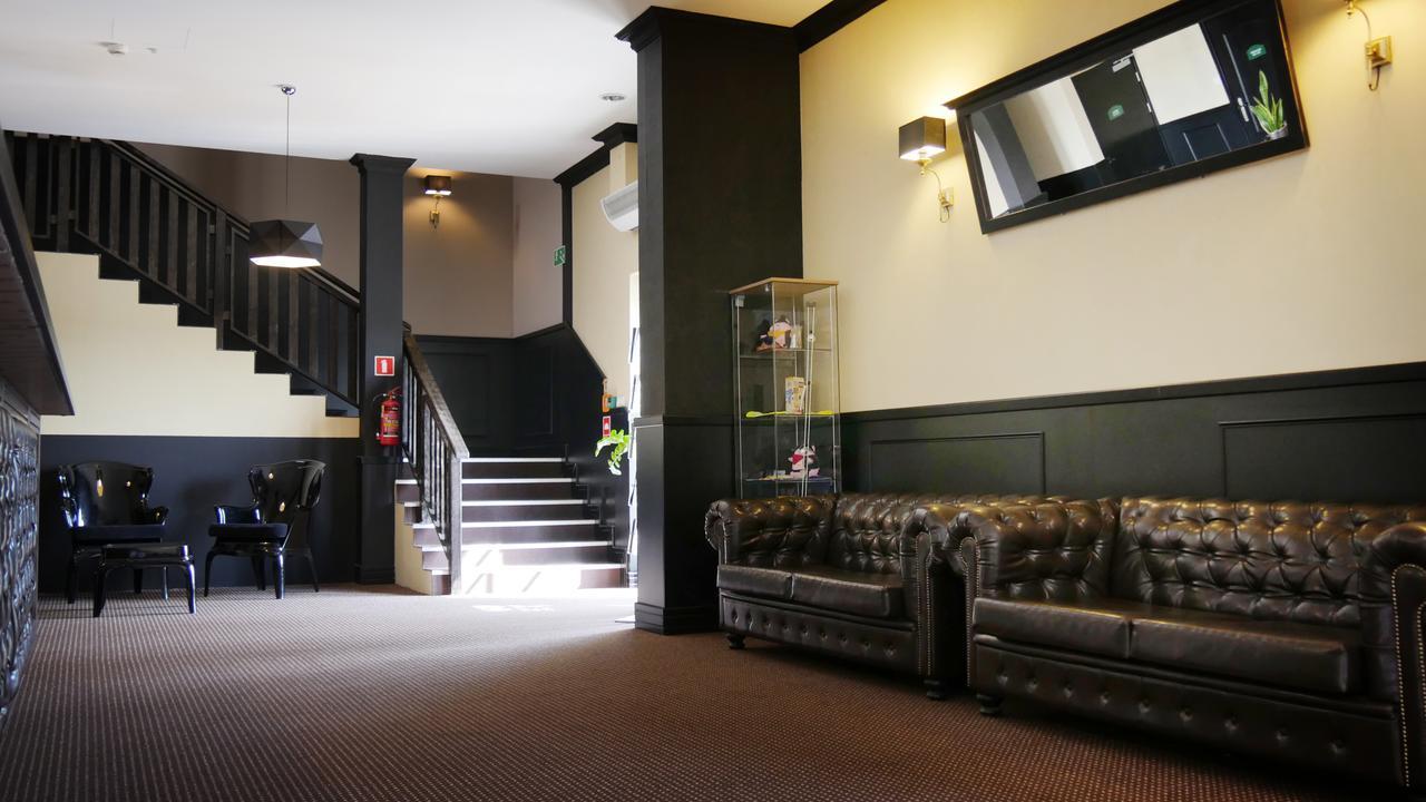 Hotel Texas - Żory Extérieur photo