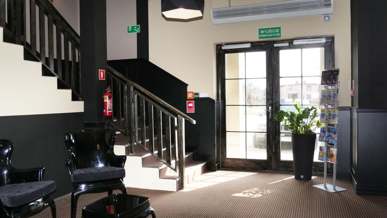 Hotel Texas - Żory Extérieur photo