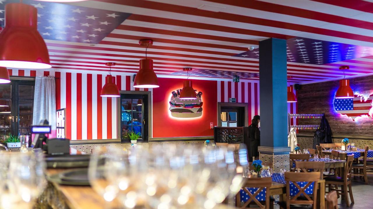 Hotel Texas - Żory Extérieur photo